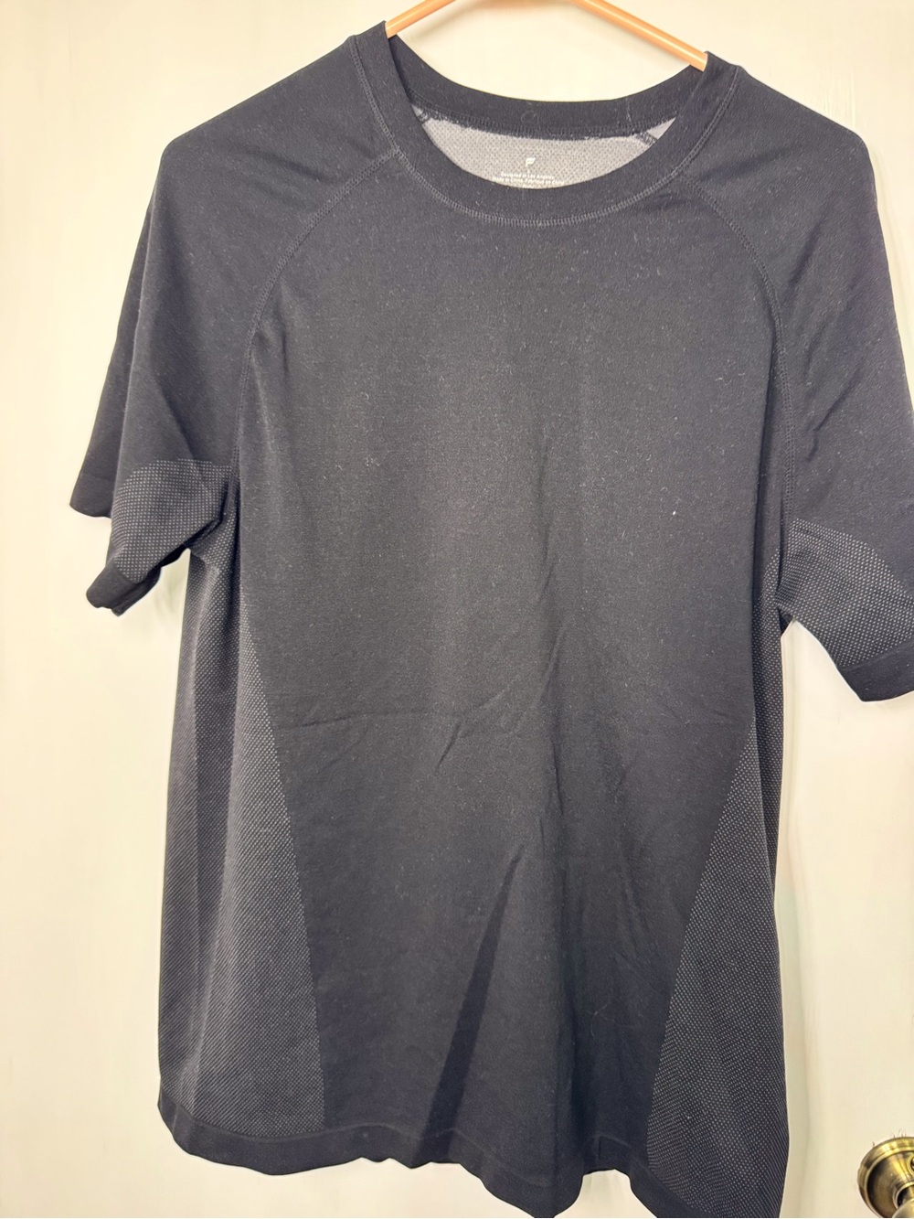 Fabletics Men's Black Short Sleeve Athletic Tee